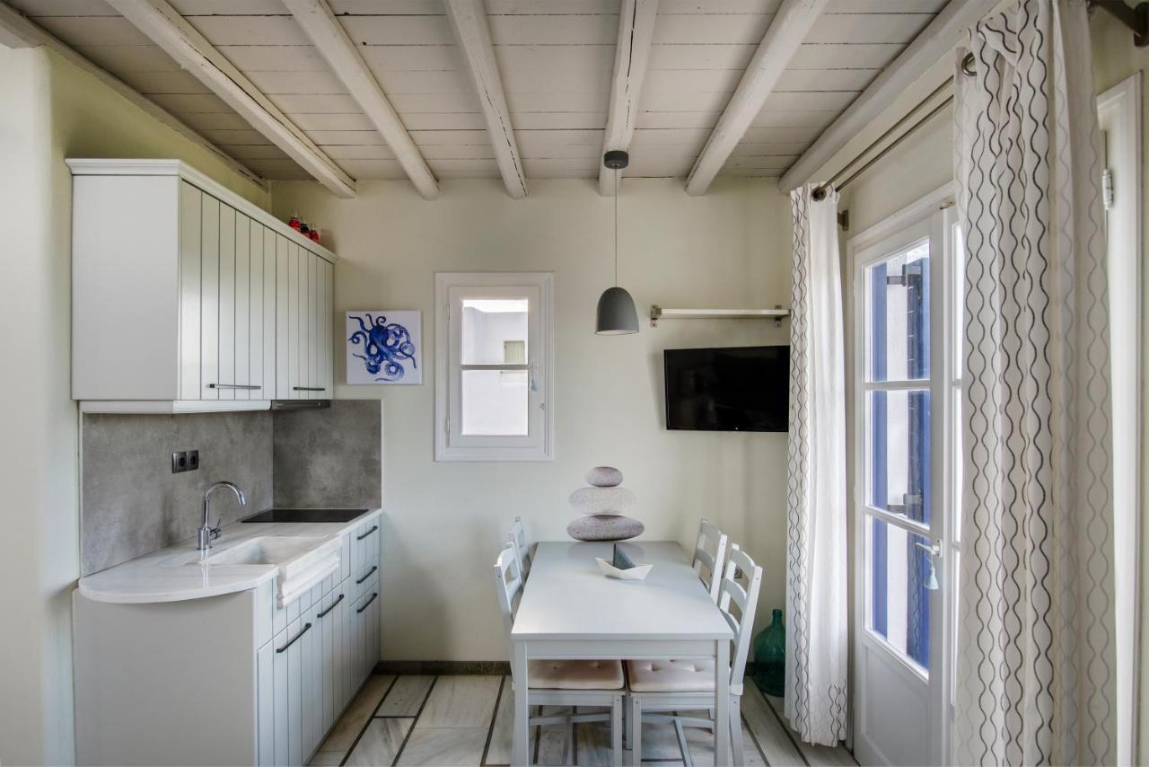 Pure White 1Bd House With Amazing Sea Views In Naousa Экстерьер фото